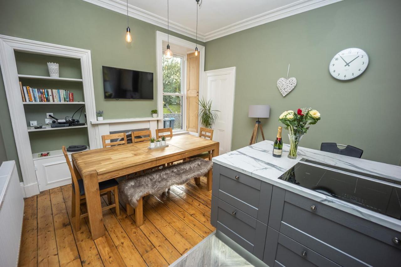Stunning Period Property In The Heart Of The City Aberdeen Extérieur photo